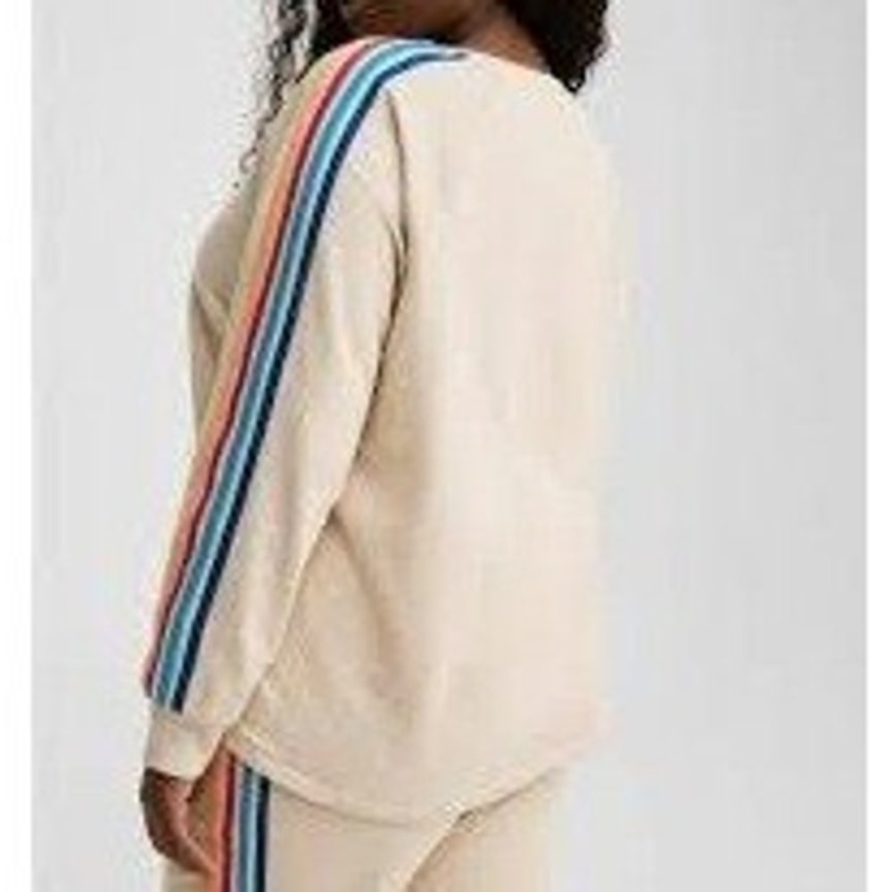Torrid Active Fleece Striped Sweatshirt‎ Women Size 2 Oatmeal Raglan Sleeve